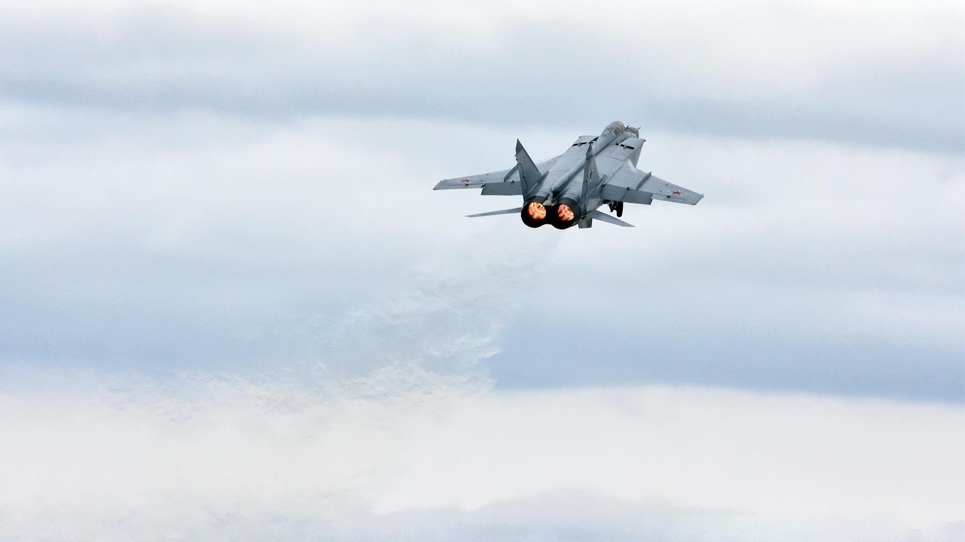 _魔术队攻防兼备,连续获胜_,魔术队伤员