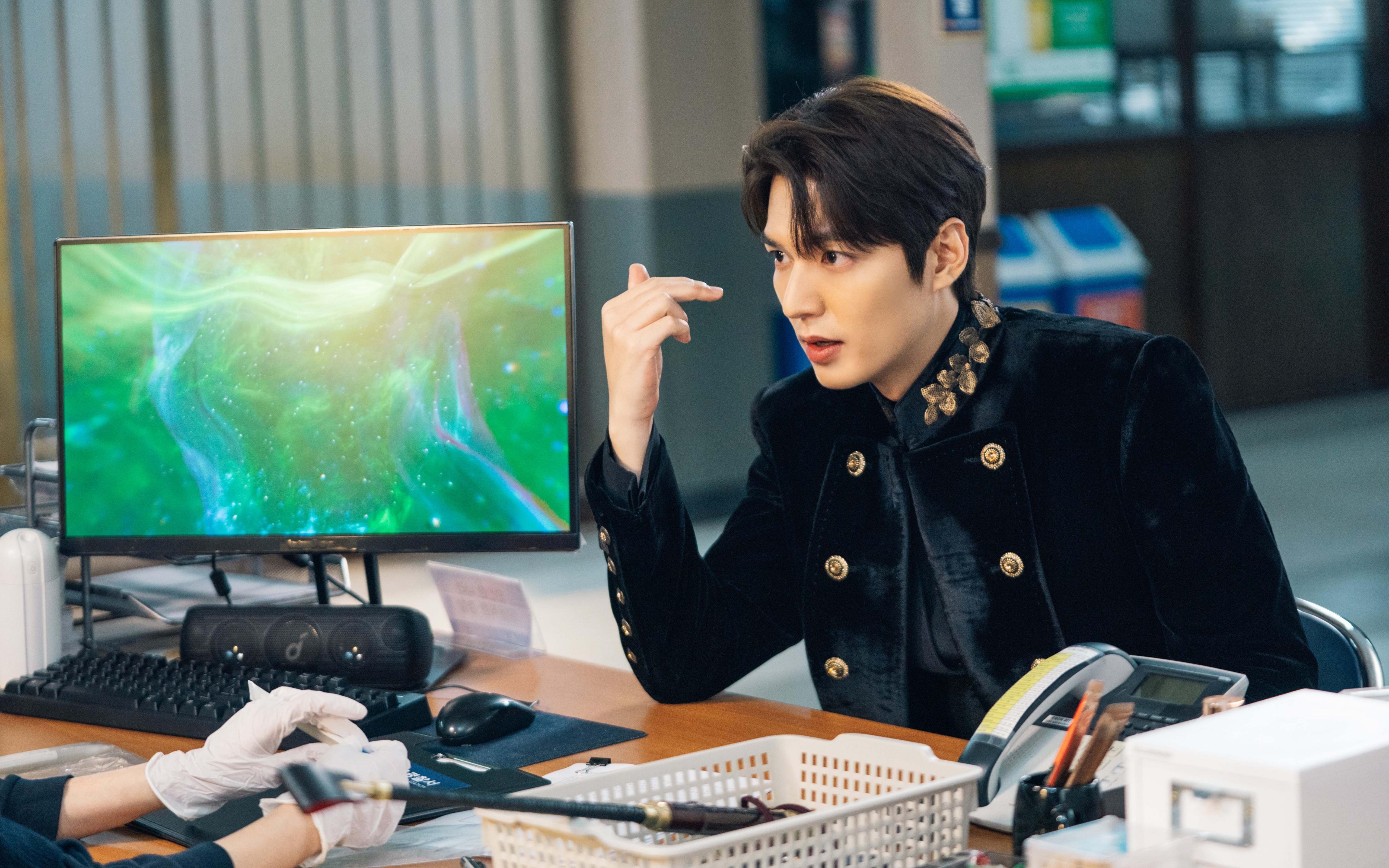 世俱杯网址-巴萨防线惨败，西甲劲旅面临保级压力，4个月有望减11分差距 巴萨正上演西甲史上最大逆转